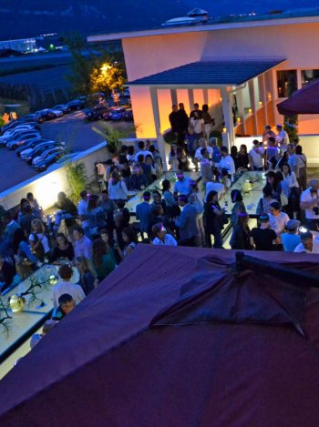 Hot summer party hot_summer_party_roner.jpg